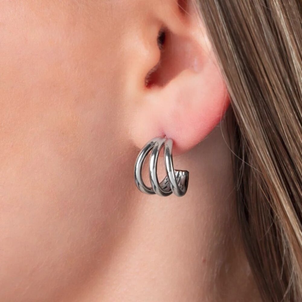 Paparazzi Jewelry Accessories - TRIPLE Down - Silver Earrings - Vintage